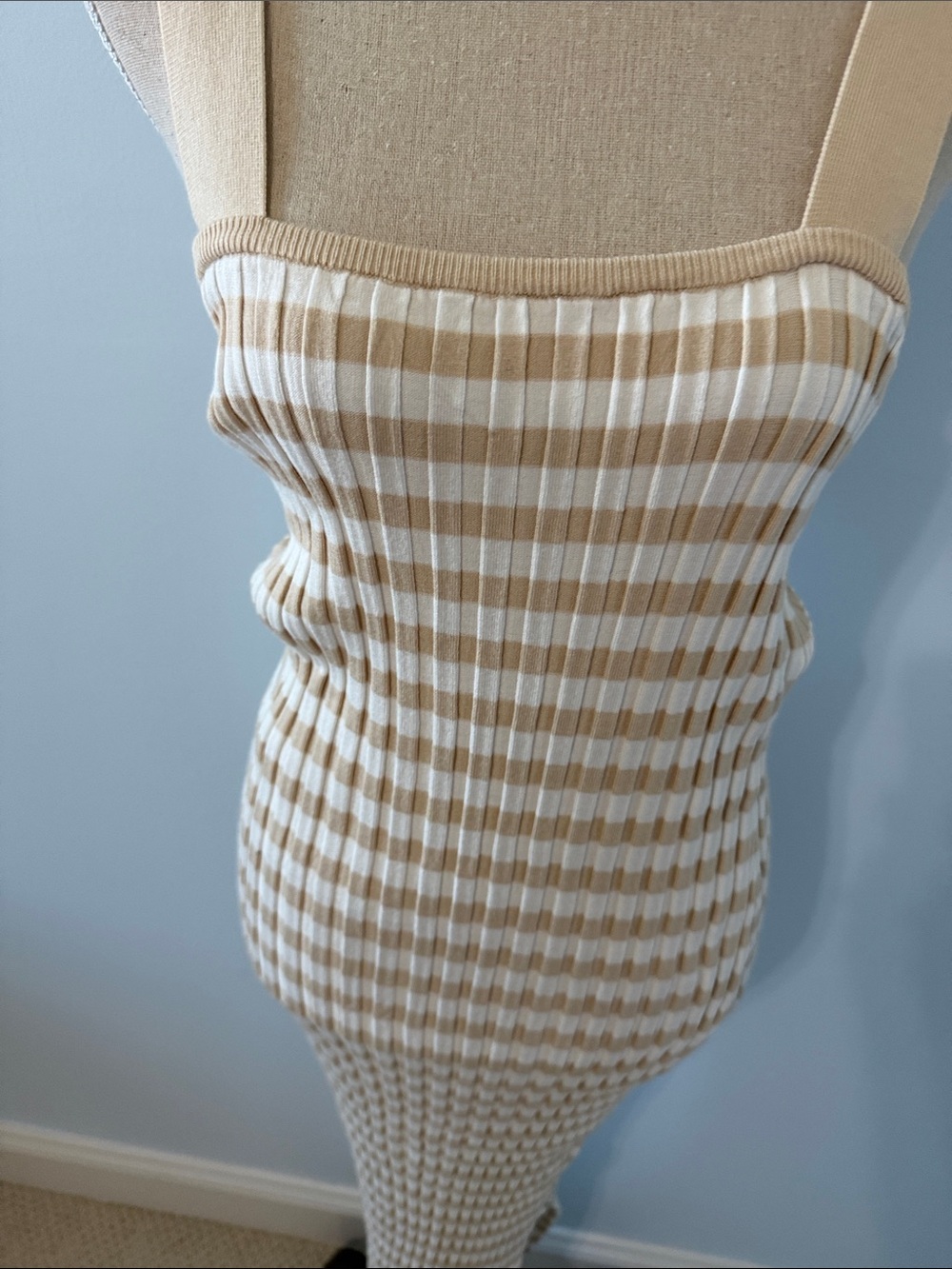 Beige and White Ribbed Midi Dress - Sleeveless - Picture 3 of 5